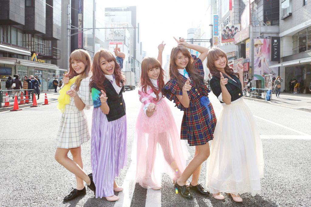 Filipina Idol Group Kawaii 5 Performs in Tokyo