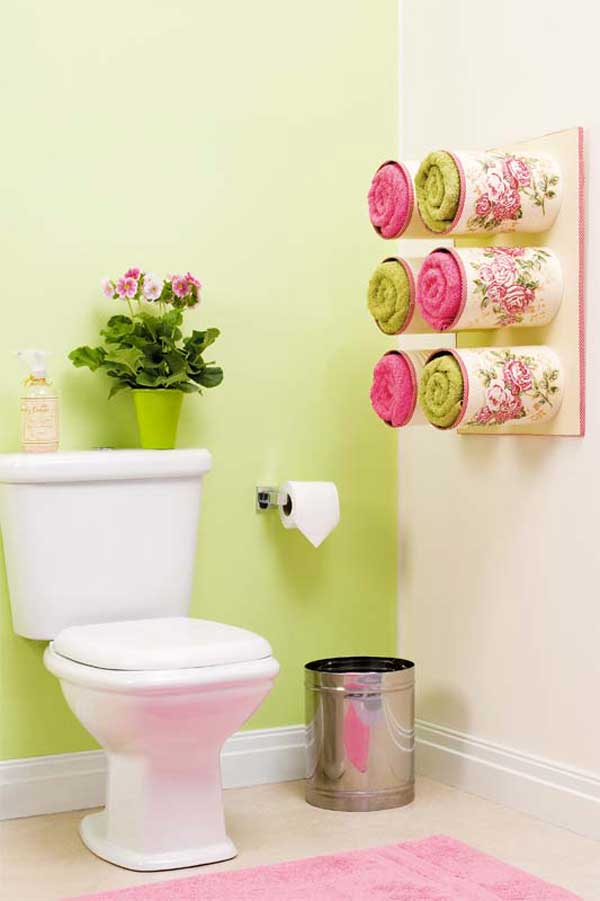 DIY Rose Towel Holders for Your Bathroom using Cans