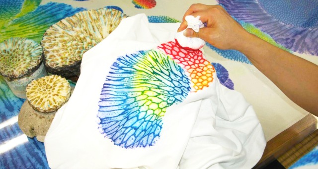 Okinawan Crafting: Bingata Coral Dyeing