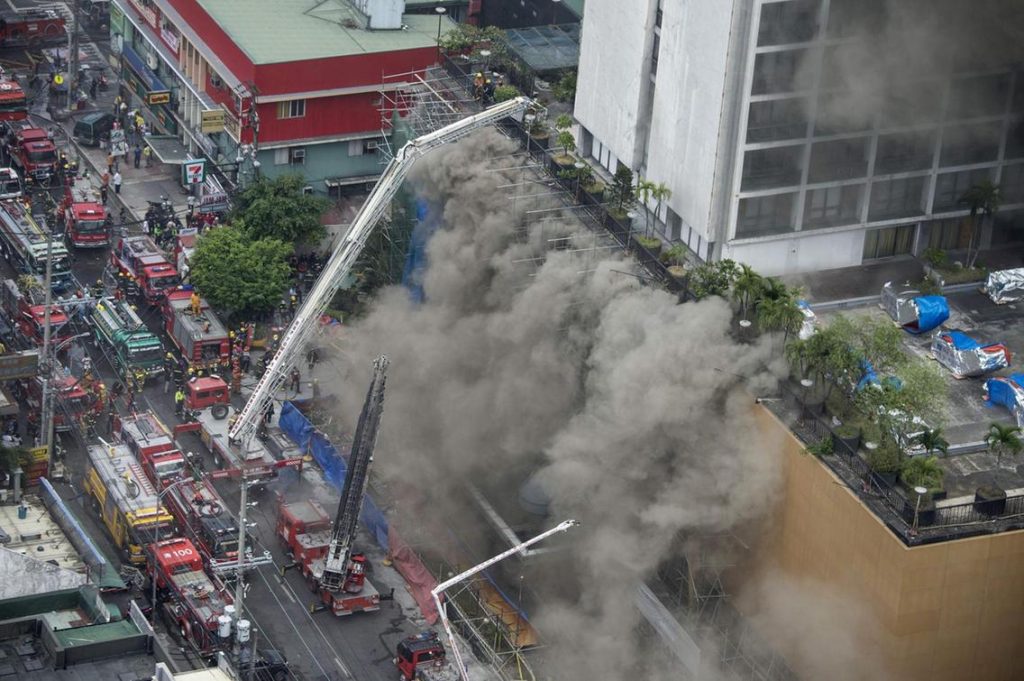 3 Patay, 23 sugatan sa sunog sa Manila Pavilion Hotel