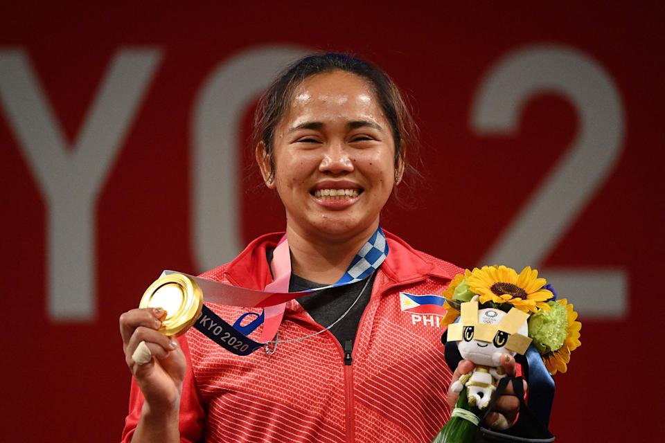 CONGRATULATIONS! Weightlifter Hidilyn Diaz For Winning First-ever Olympic Gold for Philippines